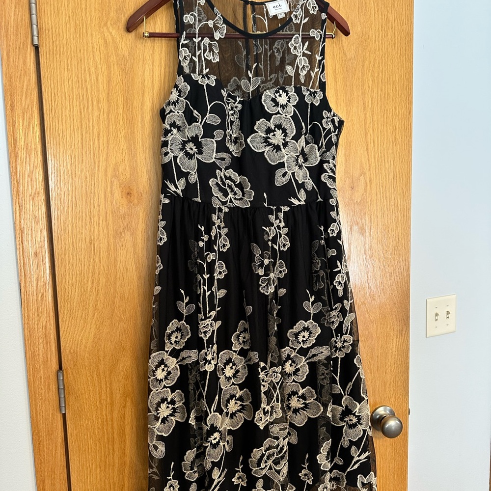 ECI Black and Cream Floral Midi Dress